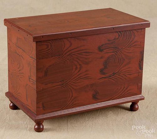 Contemporary painted pine miniature blanket chest, 9 1/2'' h., 12 1/2'' w.