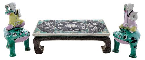 Chinese Porcelain Miniature Table With Two Frog Figures