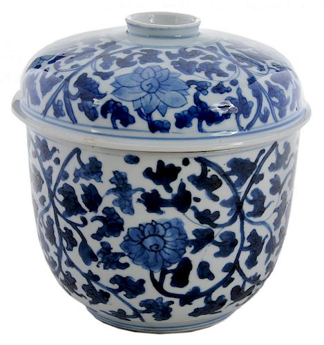 Chinese Export Blue and White Jar and Cover