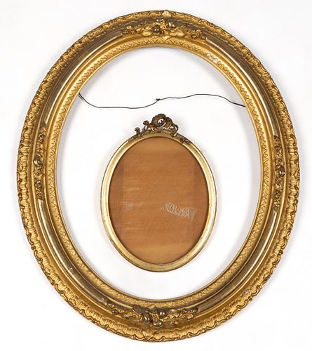 19TH CENTURY GILT AND GESSO OVAL FRAMES, LOT OF TWO