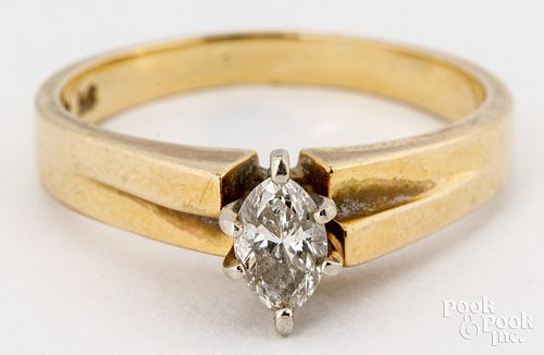 14K yellow gold ring with diamond