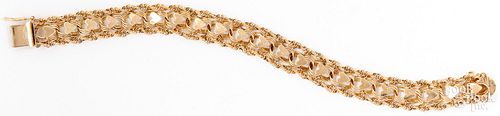 14K yellow gold bracelet with hearts