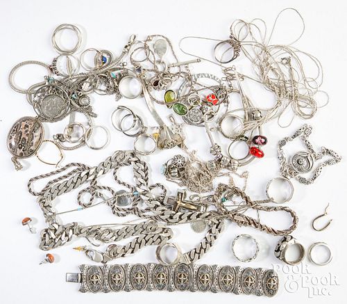 Costume jewelry, mostly silver