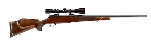 Weatherby Mark V bolt action rifle, .300 Weatherby Magnum caliber, with Leupold 3-9x Vari-X II sco