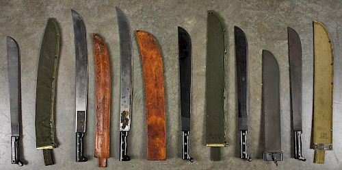 Six US machetes with sheaths
