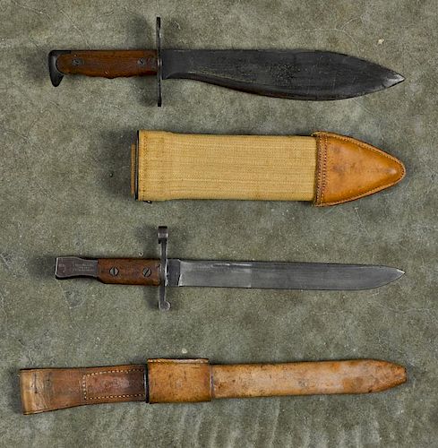 U.S. marked Quebec Canada Ross Rifle Co. bayonet, with scabbard, both with flaming bomb stamp, 10