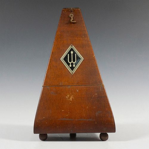 Wittner Walnut Wood Metronome