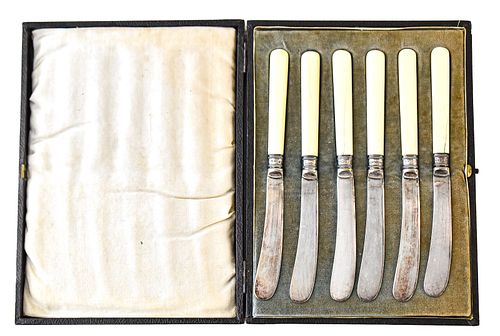 YATES BROTHERS OF SHEFFIELD FRENCH BONE & SILVER PLATE BUTTER KNIVES