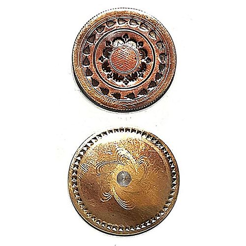A small card of division one copper buttons