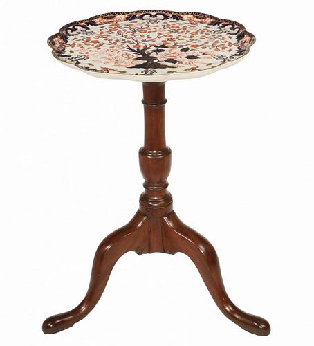 UNUSUAL ROYAL CROWN DERBY CHARGER TOP TEA TABLE