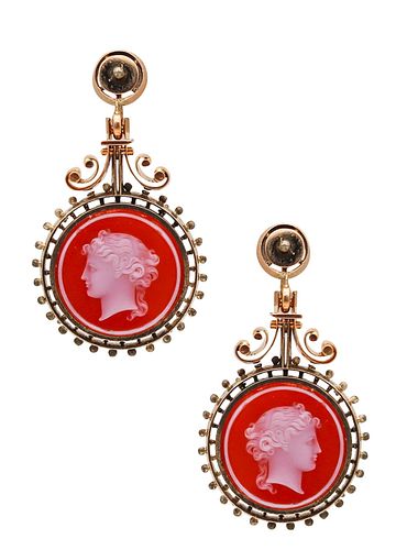 Victorian 1850 Etruscan Revival Dangle Drop Earrings In 14Kt Gold With Agates Intaglios