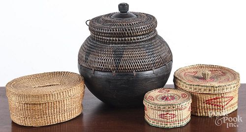 Pair of Mexican lidded baskets, larger - 3 1/4" h.