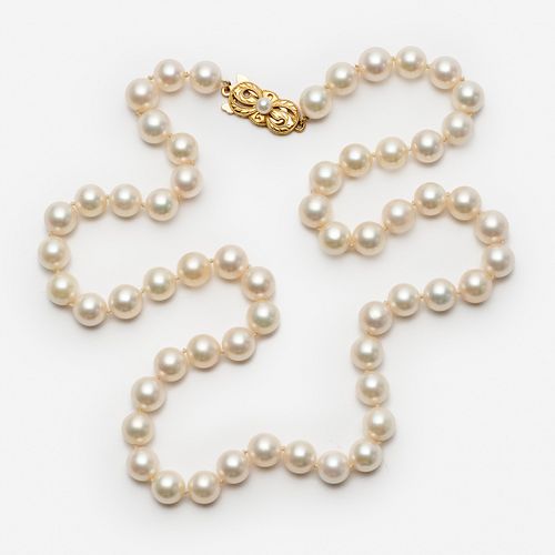  Mikimoto Pearl Necklace, 18k