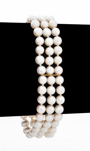 Mikimoto Cultured Pearl Bracelet 18K Gold Clasp