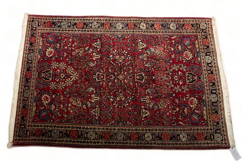 Persian Sarouk Hand Woven Wool Oriental Rug Ca. 1910-1920, W 4' 6'' L 6' 6''