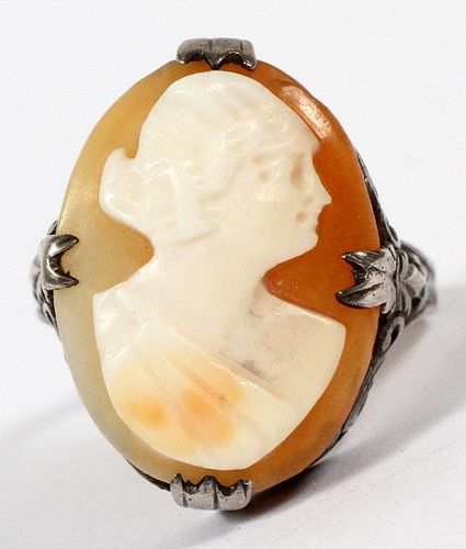 STERLING SILVER AND CAMEO RING SIZE 5 1/2