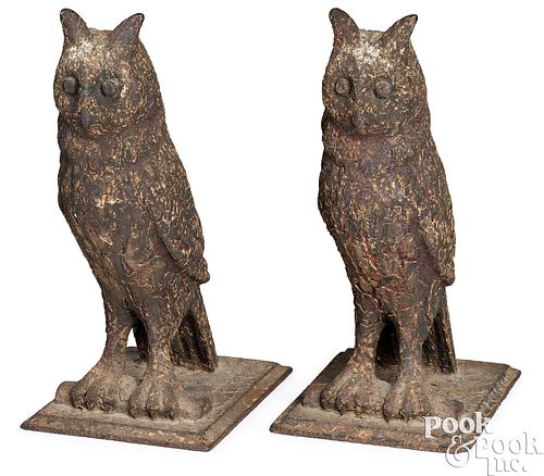 Pair of figural cast iron owl gateposts, 19th c.