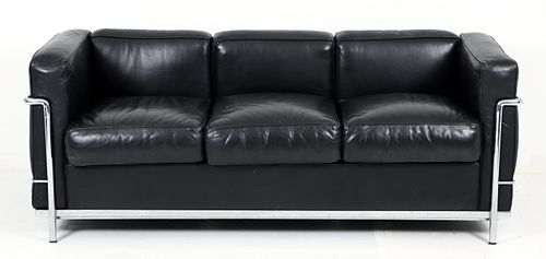 Le Corbusier LC2 Sofa for Atelier International Cassina