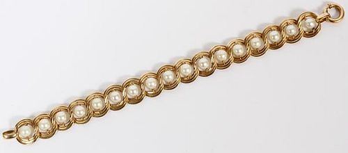 14KT YELLOW GOLD AND PEARL BRACELET