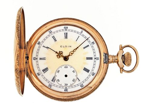 An early 20th century Elgin pocket watch with very attractive gold hunting case