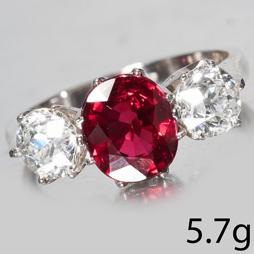 RUBY AND DIAMOND 3-STONE RING