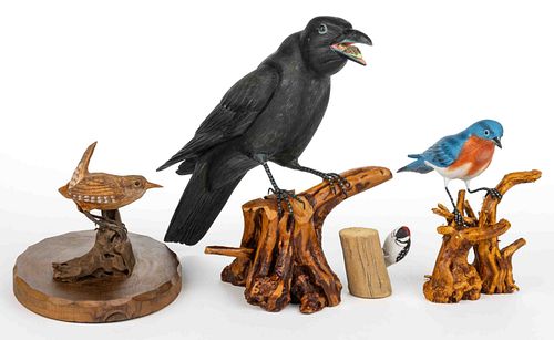 ASSORTED CARVED AND PAINTED BIRDS, LOT OF FOUR