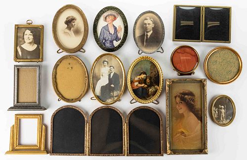 ASSORTED METAL AND WOOD MINIATURE PICTURE / PORTRAIT FRAMES, LOT OF 15