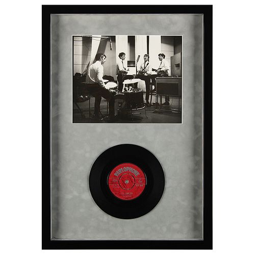Beatles Signed &#39;Love Me Do / P.S. I Love You&#39; 45 RPM Single Record - Parlophone UK First Pressing