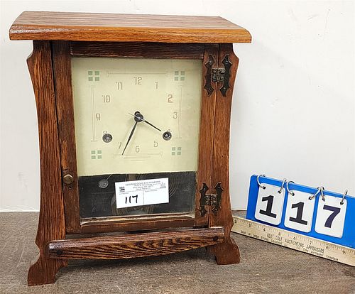 Oak Mantel Clock 13 1/2"H X 12"W X 5 1/2"D