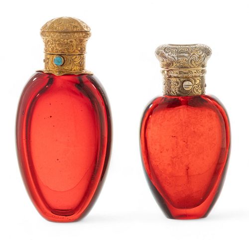 London, Ruby Ovoid Crystal Scent Bottles, Hinged Silver Caps Ca. 19th.c., 2 pcs