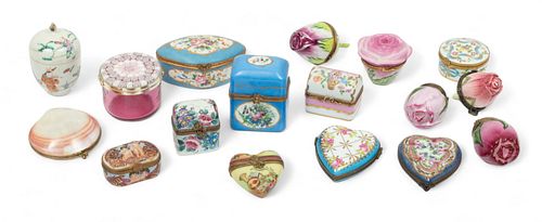 Limoges & Chinese Export Porcelain, Capodimonte & Murano Glass Dresser Boxes, H 2.75" W 2" Depth 1.5" 17 pcs