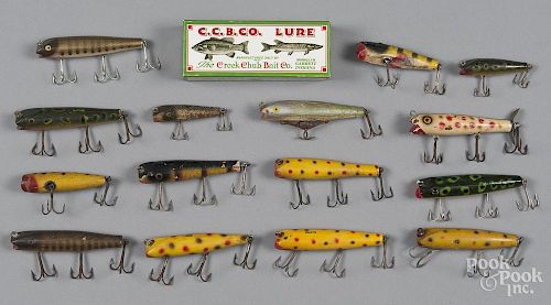 Fourteen Creek Chub wood Darter fishing lures, together with a contemporary Darter in the original b
