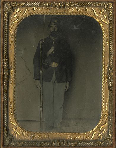 Quarter Plate Tintype of Civil War Union Solider