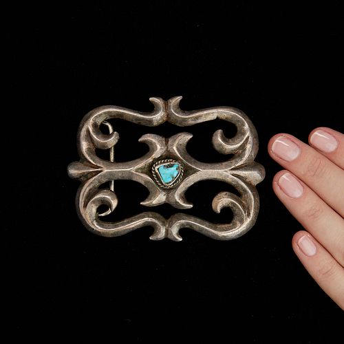 Sandcast Buckle with Turquoise