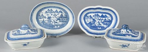 Group of Chinese export Canton, to include a pair