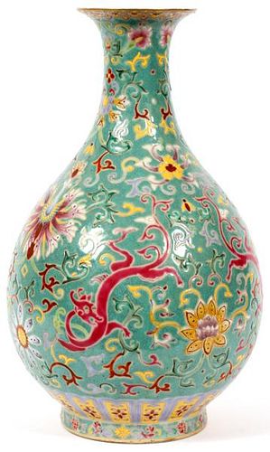 CHINESE FLOWER AND DRAGON PORCELAIN VASE