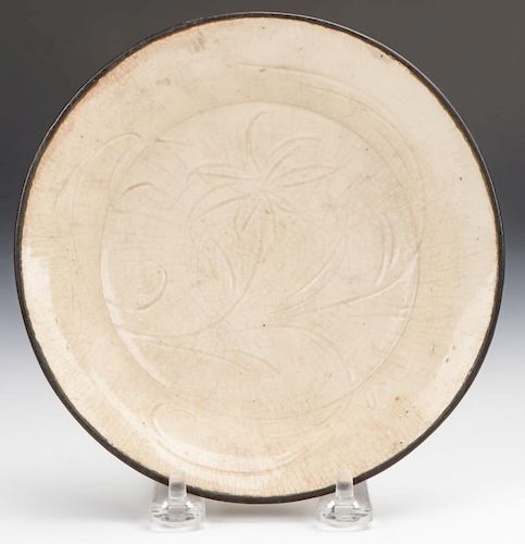 Chinese Song Dynasty Ding Ware Plate