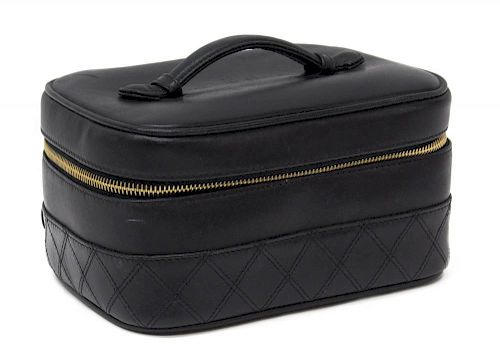 CHANEL BLACK LEATHER W/QUILTING COSMETIC POUCH