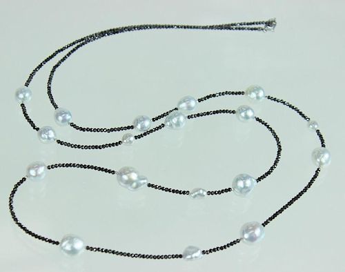 A Ladies Spinel & Cultured Pearl Necklace