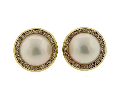 La Triomphe 18k Gold Pearl Diamond Earrings
