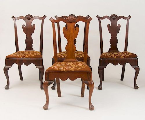 FOUR CHIPPENDALE STYLE WALNUT DINING CHAIRS, PENNSYLVANIA