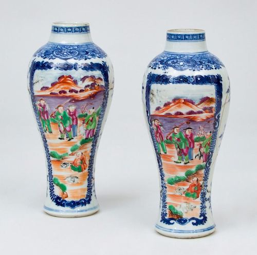 PAIR OF CHINESE EXPORT FAMILLE ROSE PORCELAIN BALUSTER-FORM SMALL VASES
