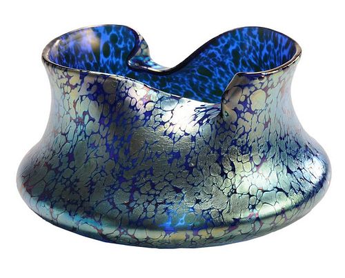Loetz Glass Bowl-Vase with Pinched Rim