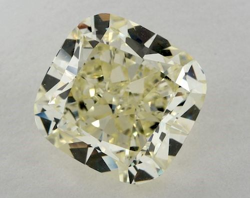 6.81Ct Fancy Light Yellow Diamond,GIA Certificate