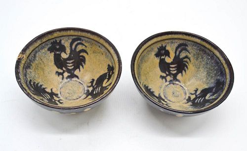Pair of Chinese "JiZhou" Ceramic Bowl