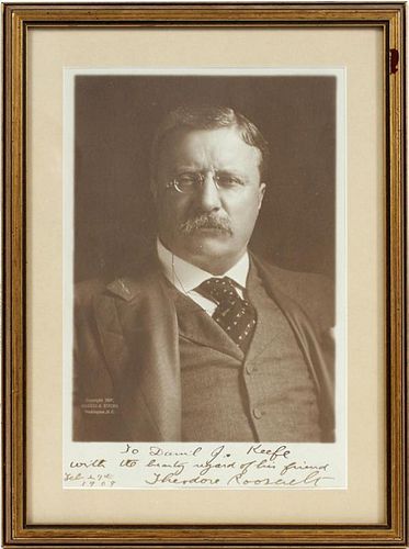 THEODORE ROOSEVELT AUTOGRAPHED PHOTOGRAPH 1907