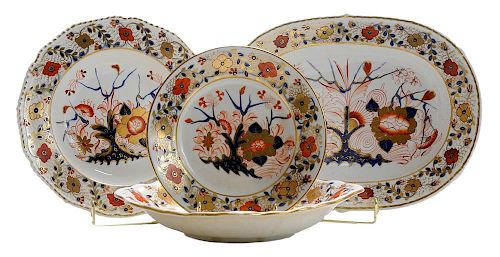 Imari-Decorated Porcelain Table