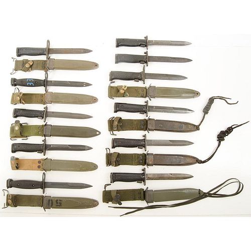 Lot of Eleven Edged Weapons