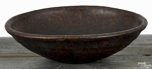 New England burl bowl, 19th c., with a molded rim, 3 1/2'' h., 13'' dia.