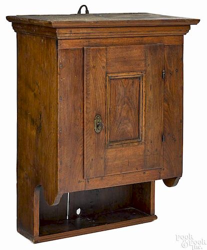 Pennsylvania Chippendale hanging walnut cupboard, late 18th c., 33 1/2'' h., 22'' w.